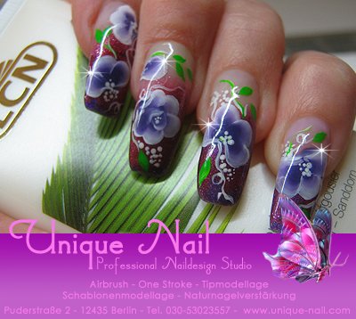 Unique Nail - One Stroke